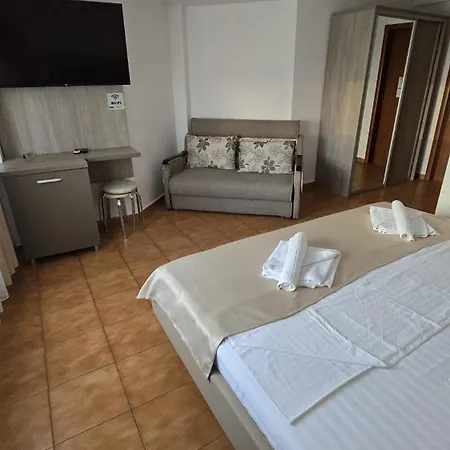 Zambetul Marii Năvodari